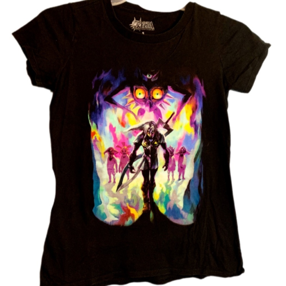 Zelda women’s black graphic tee with cap sleeves colorful gaming graphic tee S